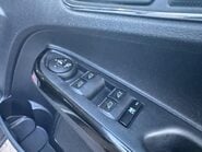 Ford B-Max 1.6 TDCi Titanium Euro 5 5dr 17