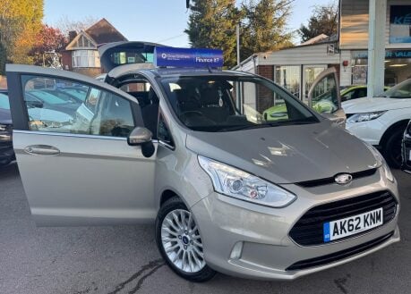 Ford B-Max 1.6 TDCi Titanium Euro 5 5dr 33