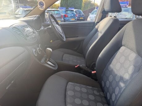 Hyundai i10 1.2 Comfort Auto Euro 4 5dr 29