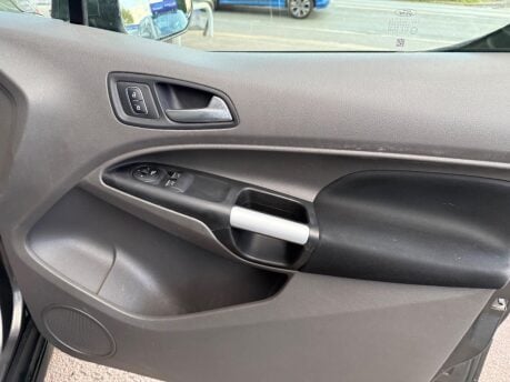 Ford Transit Connect 1.5 200 EcoBlue Limited L1 Euro 6 (s/s) 5dr 23
