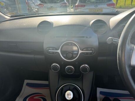 Mazda 2 1.5 Sport Euro 4 3dr 15
