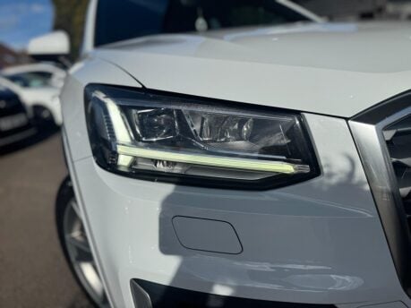 Audi Q2 1.6 TDI S line Euro 6 (s/s) 5dr 11