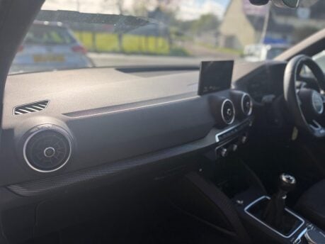 Audi Q2 1.6 TDI S line Euro 6 (s/s) 5dr 31