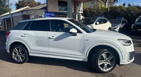 Audi Q2 1.6 TDI S line Euro 6 (s/s) 5dr 8