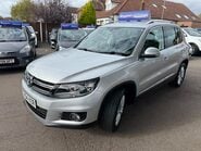 Volkswagen Tiguan 2.0 TDI BlueMotion Tech Match 2WD Euro 5 (s/s) 5dr 4