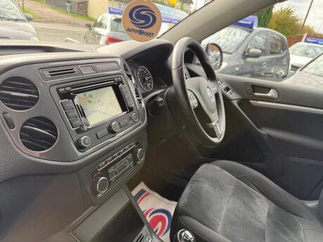 Volkswagen Tiguan 2.0 TDI BlueMotion Tech Match 2WD Euro 5 (s/s) 5dr 38