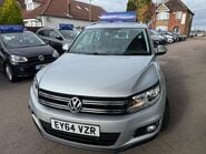 Volkswagen Tiguan 2.0 TDI BlueMotion Tech Match 2WD Euro 5 (s/s) 5dr 3