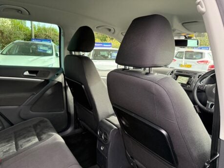 Volkswagen Tiguan 2.0 TDI BlueMotion Tech Match 2WD Euro 5 (s/s) 5dr 34
