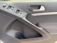 Volkswagen Tiguan 2.0 TDI BlueMotion Tech Match 2WD Euro 5 (s/s) 5dr 21
