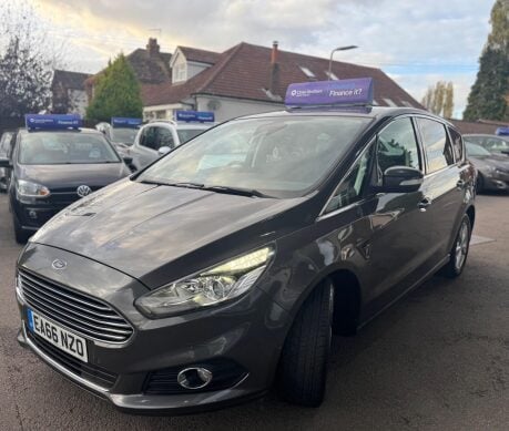 Ford S-Max 2.0 TDCi Titanium Euro 6 (s/s) 5dr 3