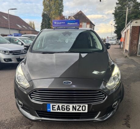 Ford S-Max 2.0 TDCi Titanium Euro 6 (s/s) 5dr 2