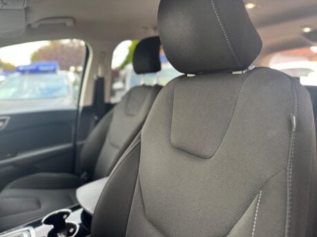 Ford S-Max 2.0 TDCi Titanium Euro 6 (s/s) 5dr 29