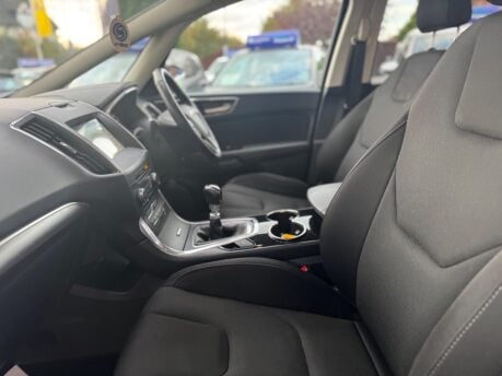 Ford S-Max 2.0 TDCi Titanium Euro 6 (s/s) 5dr 30