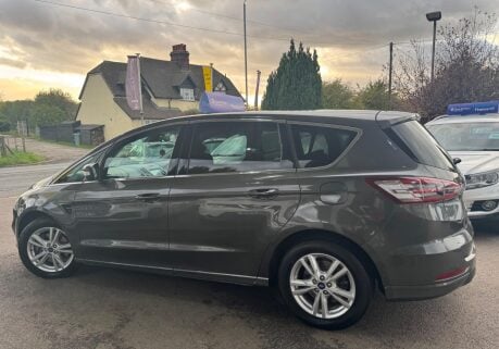 Ford S-Max 2.0 TDCi Titanium Euro 6 (s/s) 5dr 4