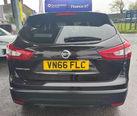 Nissan Qashqai 1.5 dCi Tekna 2WD Euro 6 (s/s) 5dr 6