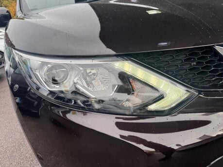 Nissan Qashqai 1.5 dCi Tekna 2WD Euro 6 (s/s) 5dr 11