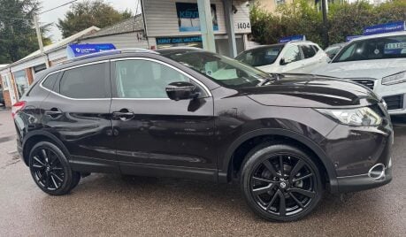 Nissan Qashqai 1.5 dCi Tekna 2WD Euro 6 (s/s) 5dr 8