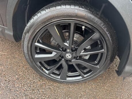 Nissan Qashqai 1.5 dCi Tekna 2WD Euro 6 (s/s) 5dr 14