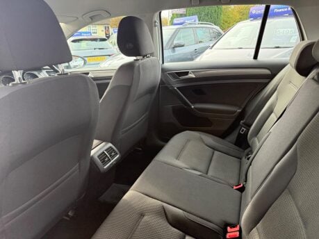 Volkswagen Golf 1.4 TSI BlueMotion Tech SE DSG Euro 5 (s/s) 5dr 26