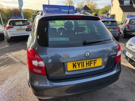 Skoda Fabia 1.2 TSI Elegance DSG Euro 5 5dr 12