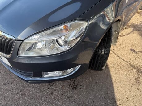 Skoda Fabia 1.2 TSI Elegance DSG Euro 5 5dr 35