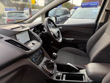 Ford Grand C-Max 1.5 TDCi Zetec Euro 6 (s/s) 5dr 17