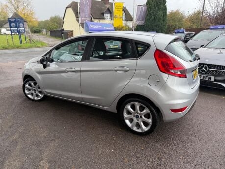 Ford Fiesta 1.4 Zetec 5dr 37