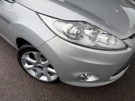 Ford Fiesta 1.4 Zetec 5dr 35