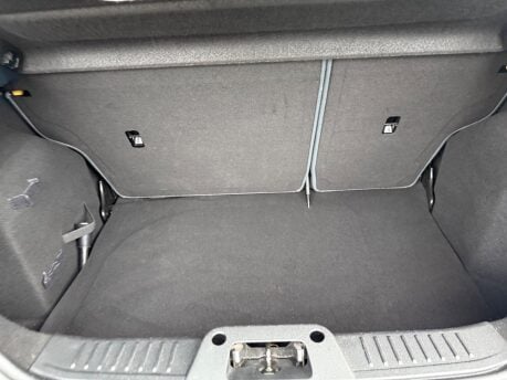 Ford Fiesta 1.4 Zetec 5dr 31