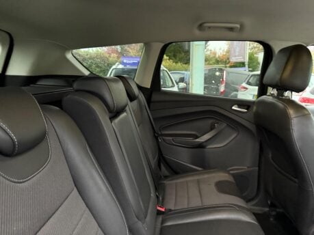 Ford Kuga 2.0 TDCi Titanium 2WD Euro 6 (s/s) 5dr 11