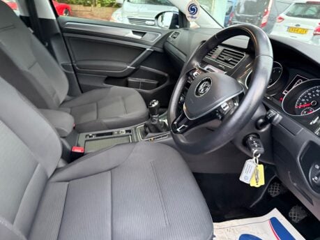 Volkswagen Golf 1.4 TSI BlueMotion Tech SE Nav Euro 6 (s/s) 5dr 17