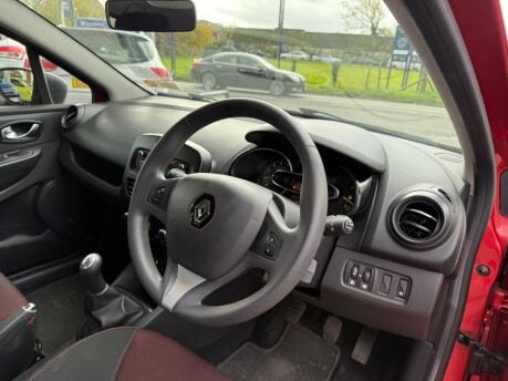Renault Clio 1.5 dCi Play Euro 6 (s/s) 5dr 7