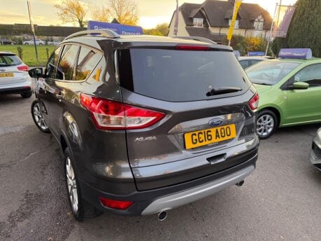 Ford Kuga 2.0 TDCi Titanium 2WD Euro 6 (s/s) 5dr 10