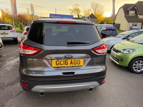 Ford Kuga 2.0 TDCi Titanium 2WD Euro 6 (s/s) 5dr 12
