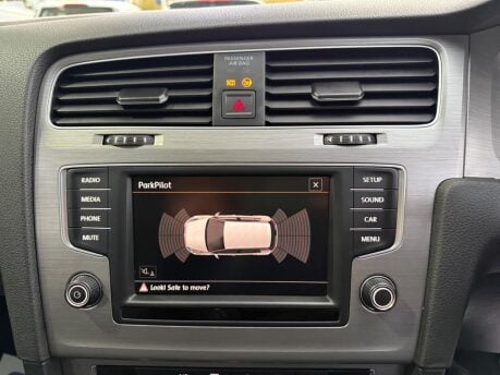 Volkswagen Golf 1.4 TSI BlueMotion Tech Match Euro 6 (s/s) 5dr 32