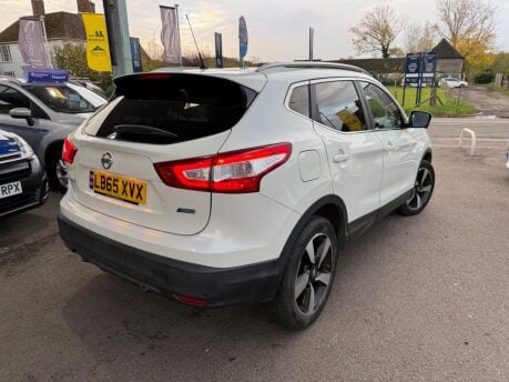 Nissan Qashqai 1.5 dCi N-Connecta 2WD Euro 6 (s/s) 5dr 6