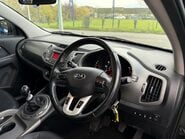 Kia Sportage 1.7 CRDi EcoDynamics 2 2WD Euro 5 (s/s) 5dr 8