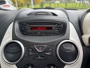 Ford Ka 1.2 Zetec Euro 5 (s/s) 3dr 19