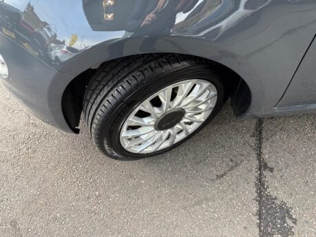 Fiat 500 1.2 Lounge Euro 6 (s/s) 3dr 32