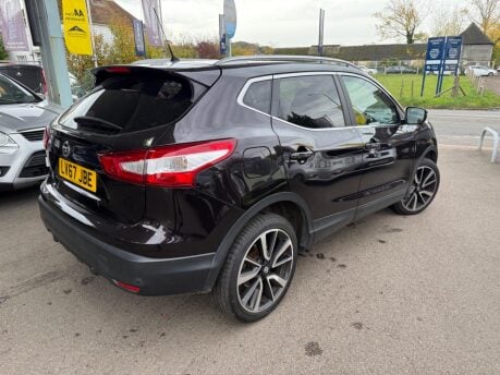 Nissan Qashqai 1.6 dCi Tekna 4WD Euro 6 (s/s) 5dr 9