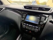 Nissan Qashqai 1.6 dCi Tekna 4WD Euro 6 (s/s) 5dr 11