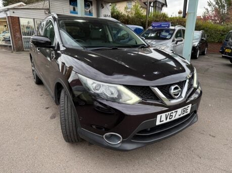 Nissan Qashqai 1.6 dCi Tekna 4WD Euro 6 (s/s) 5dr 2