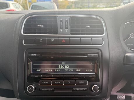 Volkswagen Polo 1.4 Match Euro 5 3dr 25