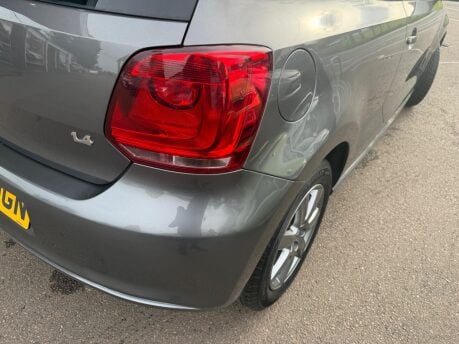 Volkswagen Polo 1.4 Match Euro 5 3dr 34