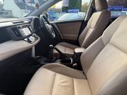 Toyota Rav4 2.2 D-4D Invincible 4WD Euro 5 5dr 37