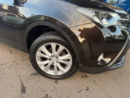 Toyota Rav4 2.2 D-4D Invincible 4WD Euro 5 5dr 26