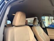 Toyota Rav4 2.2 D-4D Invincible 4WD Euro 5 5dr 18