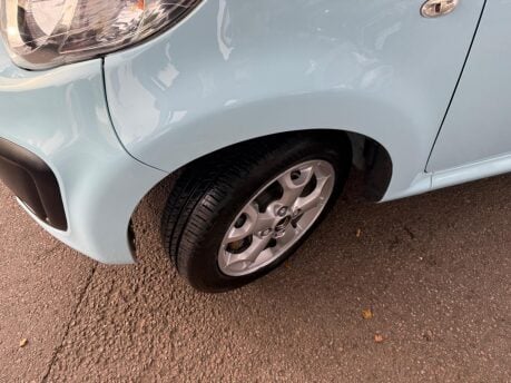 Citroen C1 1.0i VTR+ Euro 5 5dr 27