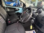 Citroen C1 1.0i VTR+ Euro 5 5dr 19
