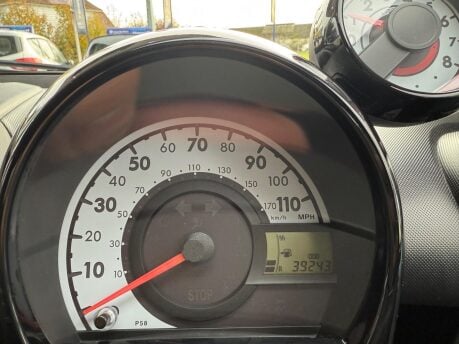 Citroen C1 1.0i VTR+ Euro 5 5dr 30